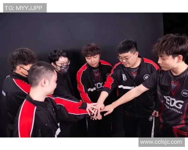 EDG战队中路突破策略解析及其在CSGO赛事中的应用探讨